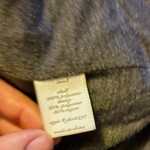 Miami Small Gray Sherpa Pullover - Picture 4 of 4